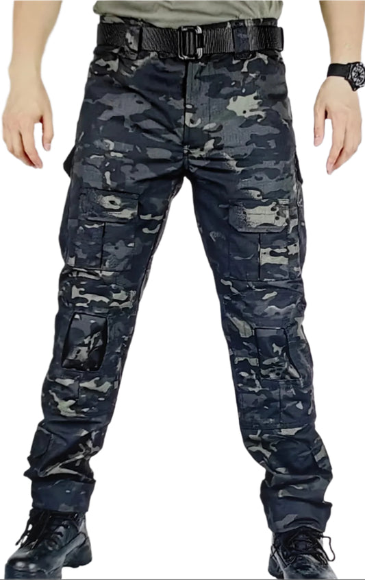 Men's Multi-Functional Cargo Black Camo